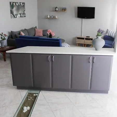 Gianna's Spacious Near The Beach * Agios Loannis